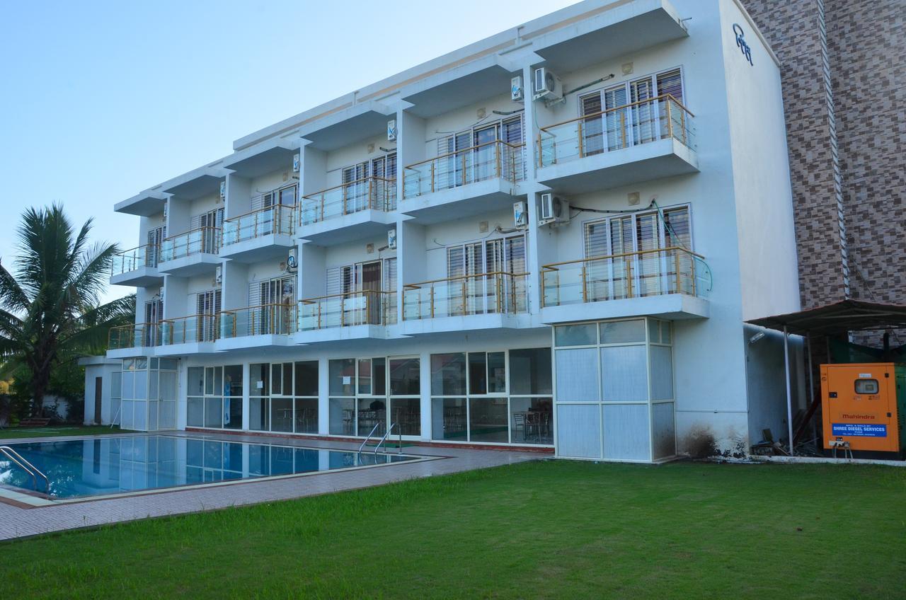 Nilaya Beach Resort Alībāg Exterior foto